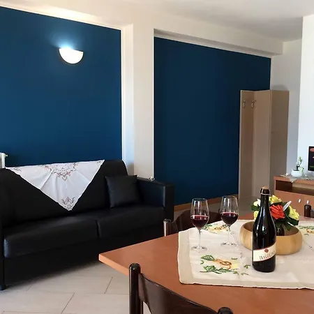 Casa Ciclamino דירה *