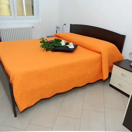 Casa Ciclamino דירה Vercana